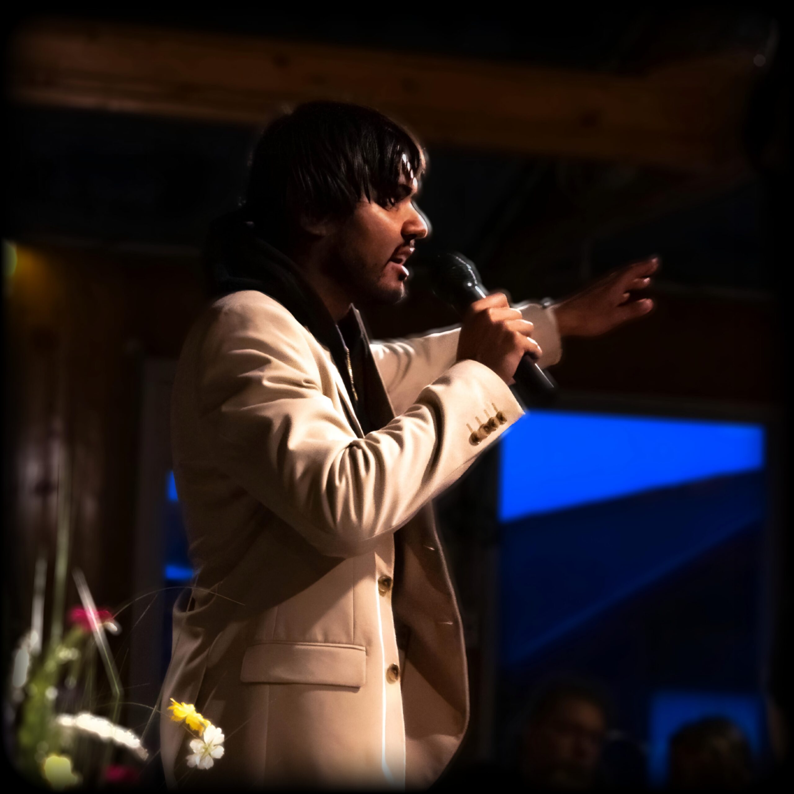 Picsart_24-04-24_22-05-02-809 (1)